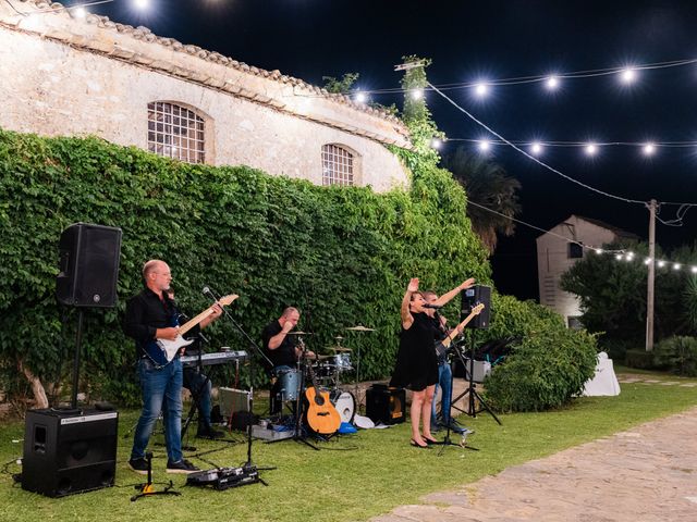 Il matrimonio di Claudia e Daniele a Trapani, Trapani 35