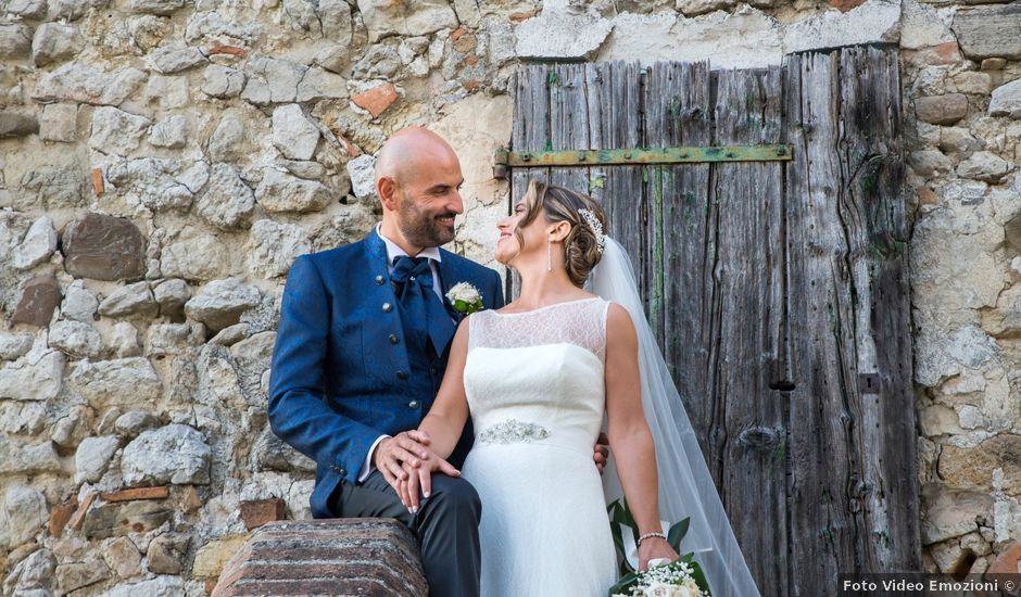 Il matrimonio di Roberta e Moreno a San Leo, Pesaro - Urbino