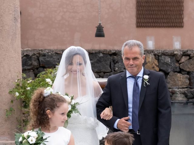 Il matrimonio di Fabio e Laura a Catania, Catania 38