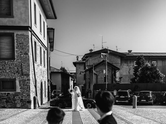 Il matrimonio di Luca e Carlotta a Bedizzole, Brescia 15