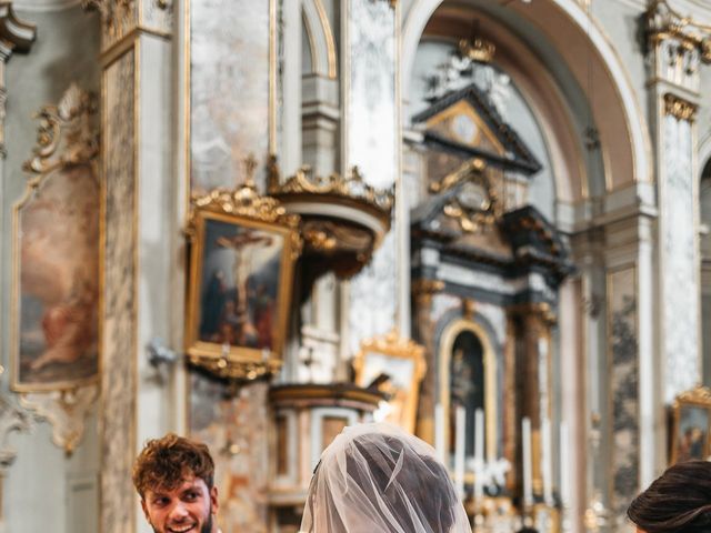 Il matrimonio di Luca e Carlotta a Bedizzole, Brescia 19