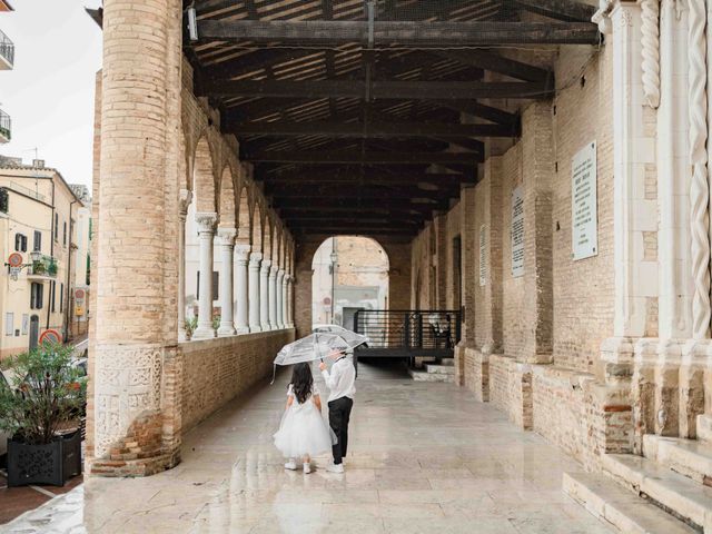 Il matrimonio di Silvestro e Micaela a Città Sant&apos;Angelo, Pescara 5