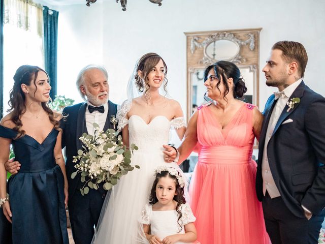 Il matrimonio di Silvestro e Micaela a Città Sant&apos;Angelo, Pescara 18