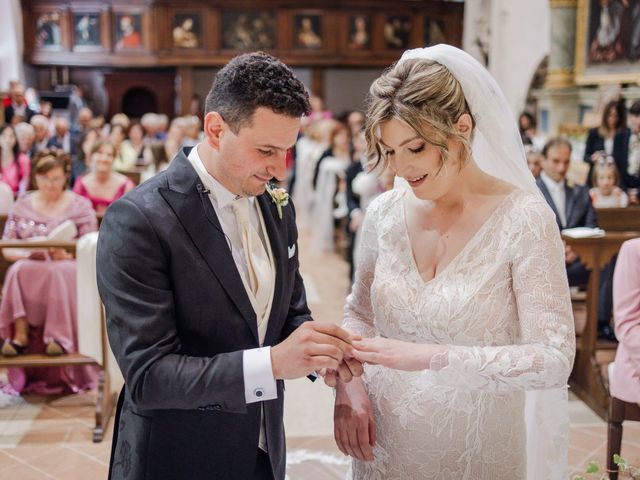 Il matrimonio di Sara e Daniele a Serrapetrona, Macerata 30