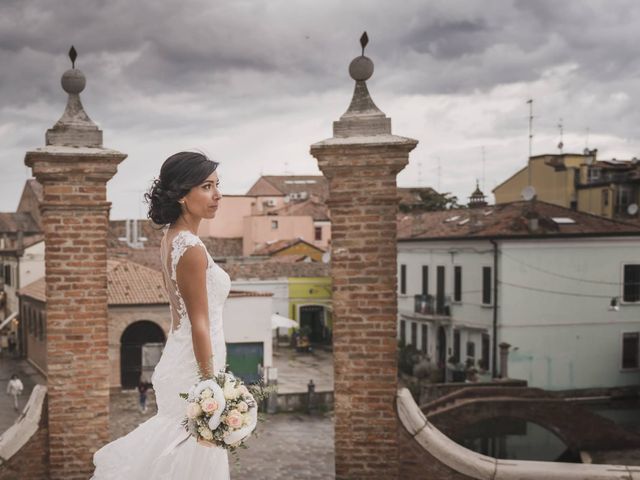 Il matrimonio di Matteo  e Beatrice  a Comacchio, Ferrara 27