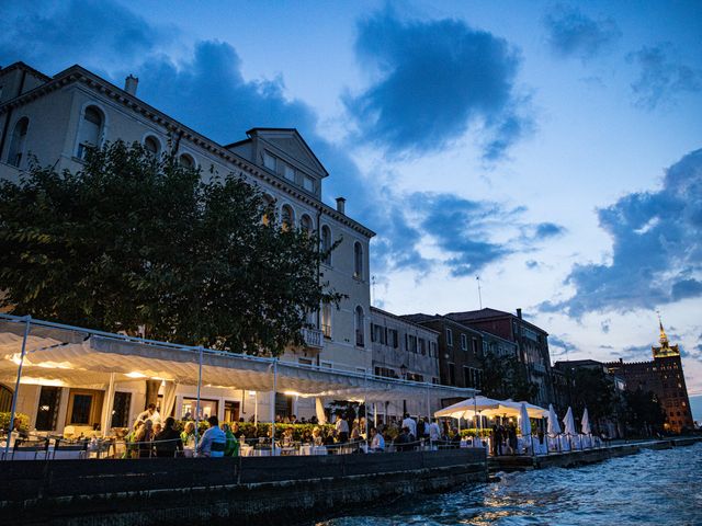 Il matrimonio di Matteo e Metella a Venezia, Venezia 100