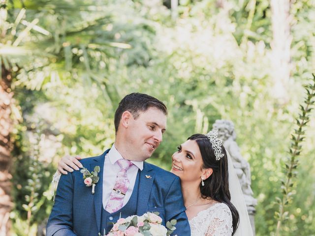 Il matrimonio di Martin e Shelby a Luino, Varese 31