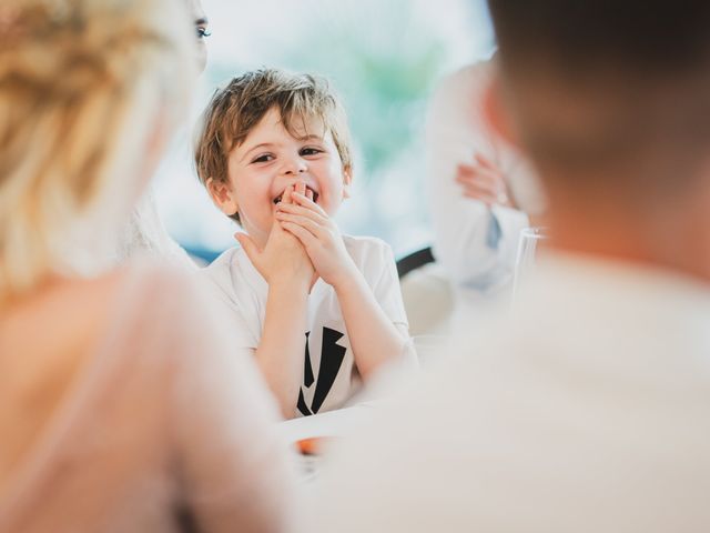 Il matrimonio di Martin e Shelby a Luino, Varese 42