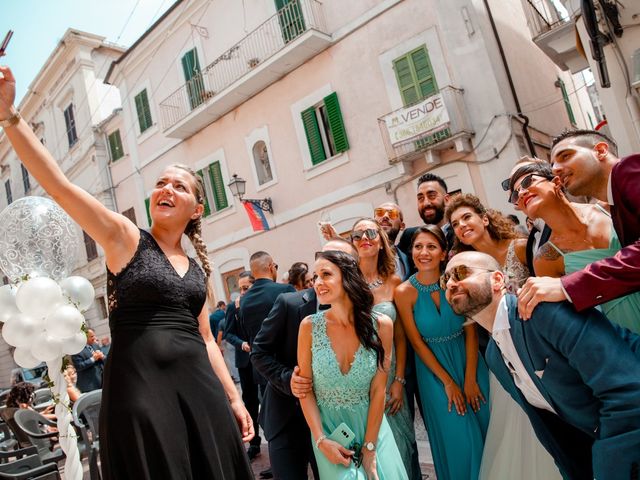 Il matrimonio di Orazio e Federica a Città Sant&apos;Angelo, Pescara 39