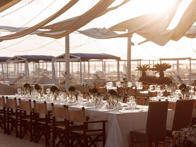 Il matrimonio di Dominique e Marco a Forte dei Marmi, Lucca 54