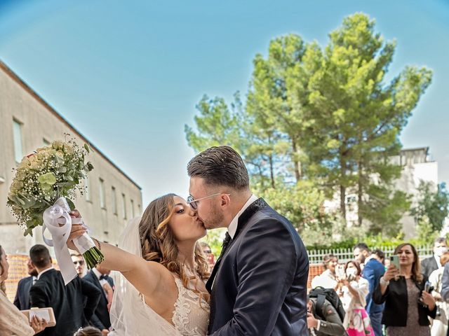 Il matrimonio di Angelo e Miriana a Ceglie Messapica, Brindisi 11