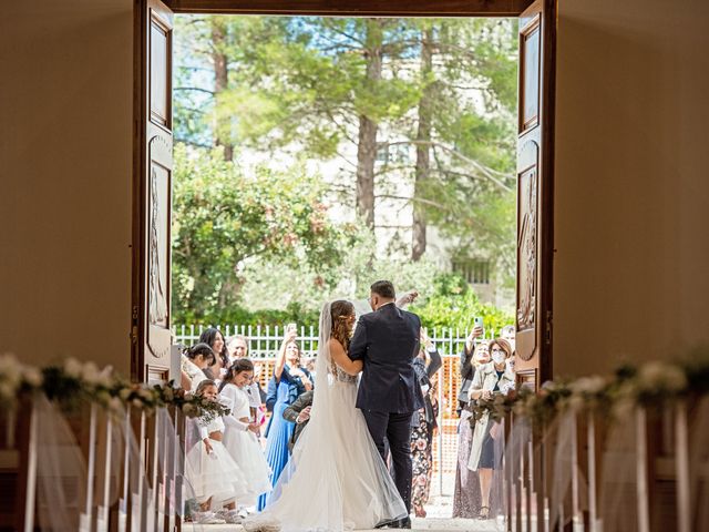 Il matrimonio di Angelo e Miriana a Ceglie Messapica, Brindisi 12