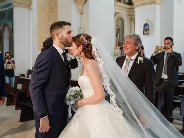 Il matrimonio di Raffaele e Mariaceleste a Torchiarolo, Brindisi 34