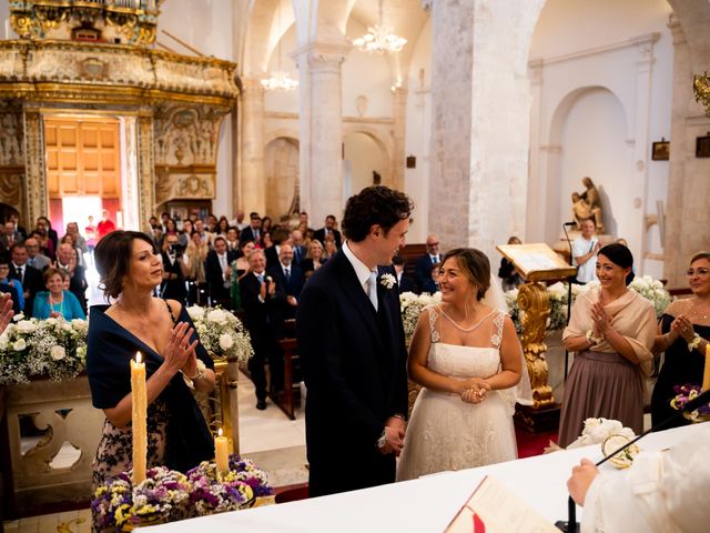 Il matrimonio di Giovanni e Barbara a Mola di Bari, Bari 30