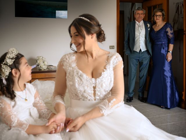 Il matrimonio di Rossella e Luigi a Torre del Greco, Napoli 14
