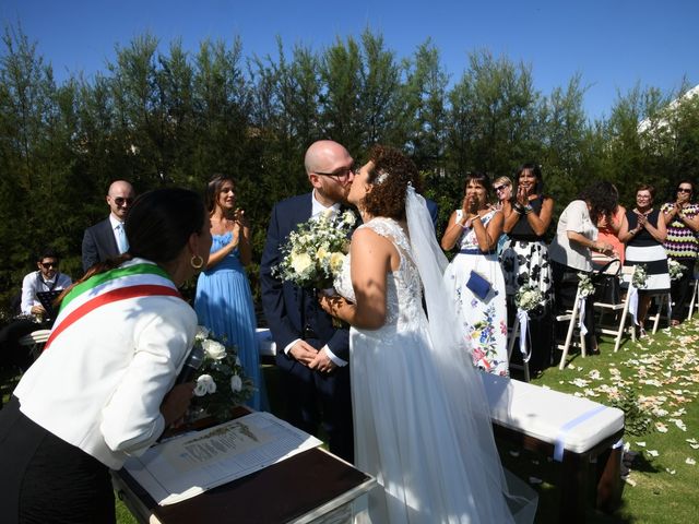 Il matrimonio di Luca e Francesca a Pula, Cagliari 24