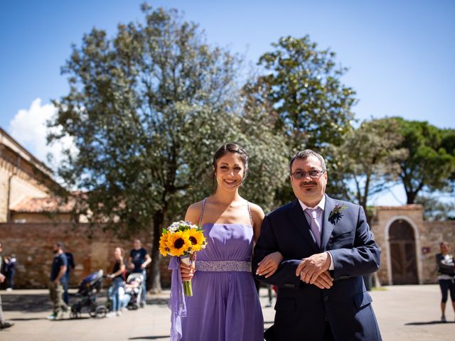 Il matrimonio di Giulia e Andrea a Caorle, Venezia 14