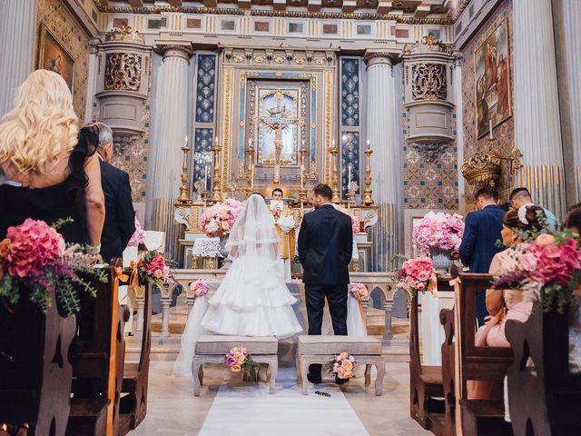 Il matrimonio di Aymen e Ambra a Alba Adriatica, Teramo 40