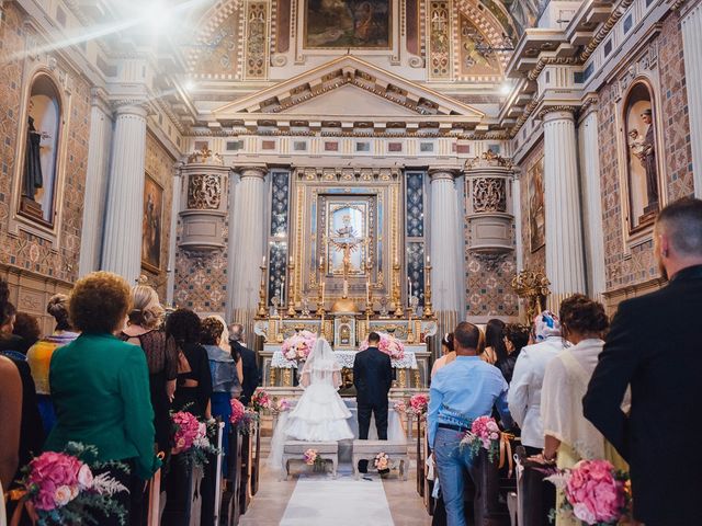 Il matrimonio di Aymen e Ambra a Alba Adriatica, Teramo 46