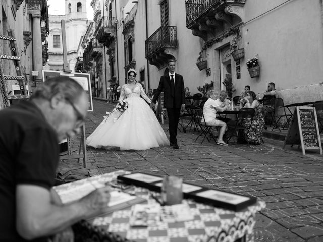 Il matrimonio di Corrado e Giosy a Noto, Siracusa 28