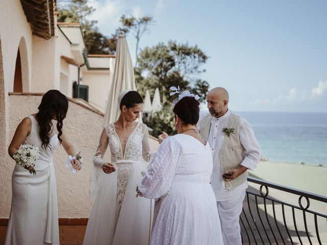 Il matrimonio di Ambra e Jacopo a Portoferraio, Livorno 7