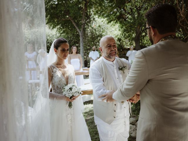 Il matrimonio di Ambra e Jacopo a Portoferraio, Livorno 14