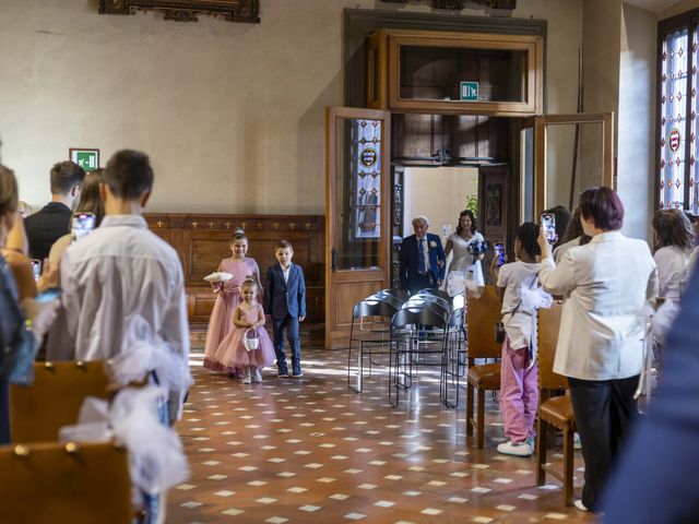 Il matrimonio di Valentina e Giuseppe a Prato, Prato 9