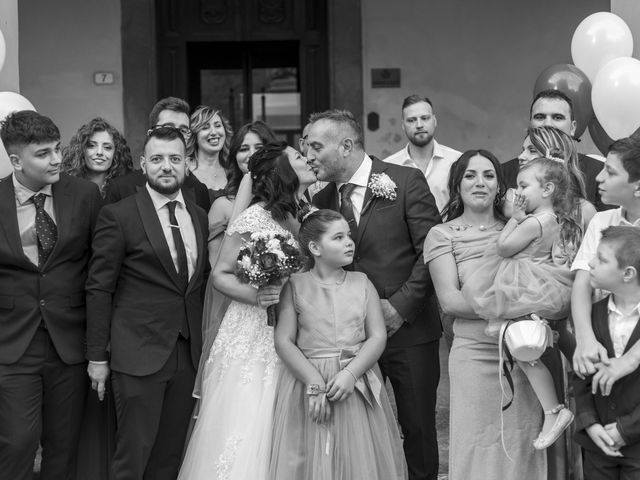 Il matrimonio di Valentina e Giuseppe a Prato, Prato 16