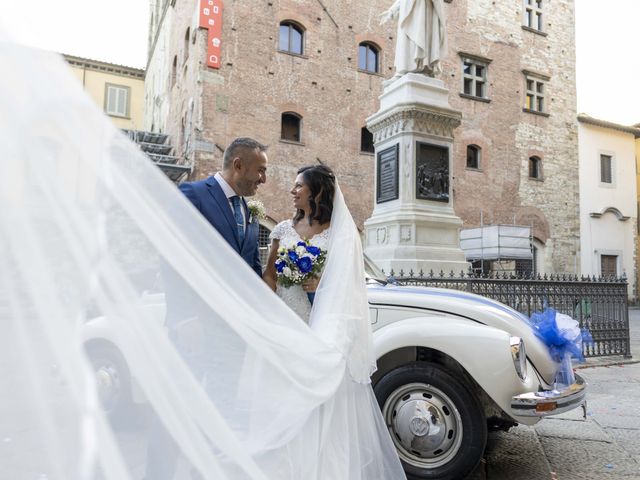 Il matrimonio di Valentina e Giuseppe a Prato, Prato 24