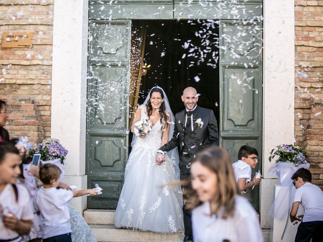 Il matrimonio di Luca e Giulia a Cervia, Ravenna 17