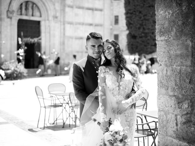 Il matrimonio di Lorenzo  e Emanuela a Ascoli Piceno, Ascoli Piceno 38