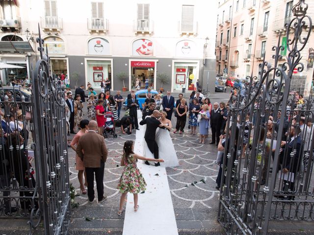 Il matrimonio di Valentina  e Massimo  a Catania, Catania 9