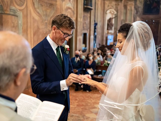 Il matrimonio di George e Chiara a Varese, Varese 26