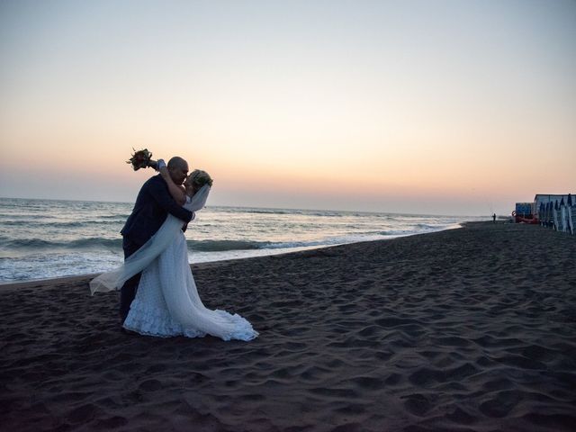 Il matrimonio di Claudio  e Giusi  a Lido di Ostia, Roma 1