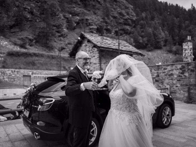 Il matrimonio di Andrea e Valentina a Gressoney-Saint-Jean, Aosta 26