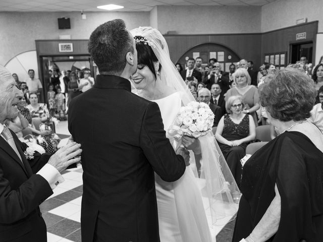Il matrimonio di Davide e Ina a Ivrea, Torino 17
