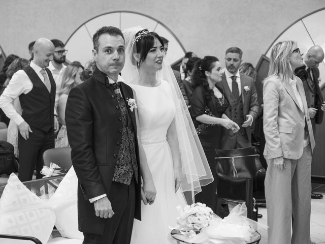 Il matrimonio di Davide e Ina a Ivrea, Torino 29