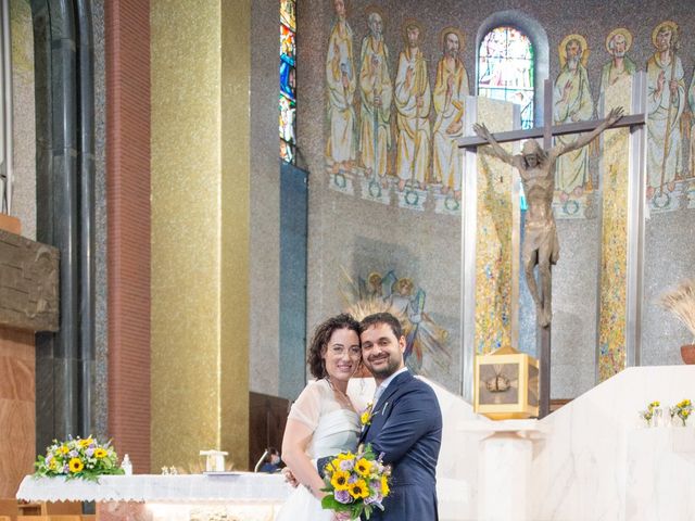 Il matrimonio di Simone e Desirée a Nerviano, Milano 24