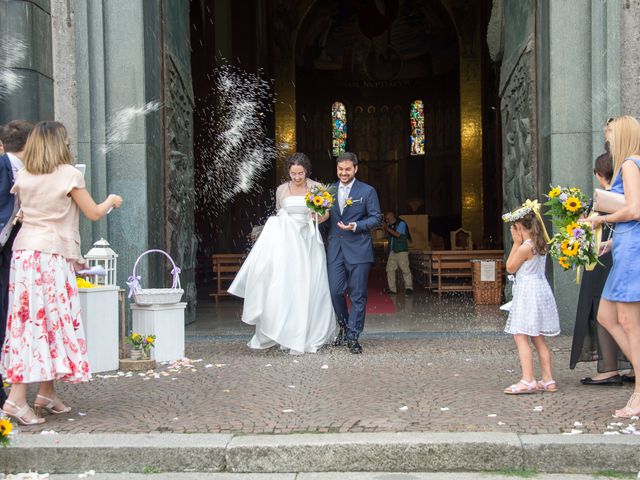 Il matrimonio di Simone e Desirée a Nerviano, Milano 25