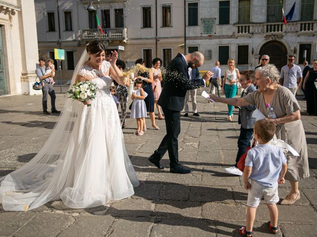 Il matrimonio di Tania e Luca a Rovigo, Rovigo 36