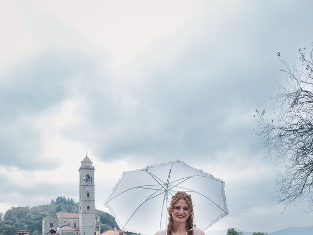 Il matrimonio di Silvia e Matteo a Pella, Novara 9