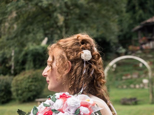 Il matrimonio di Silvia e Matteo a Pella, Novara 23