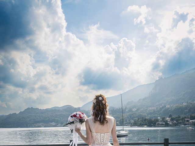 Il matrimonio di Silvia e Matteo a Pella, Novara 30