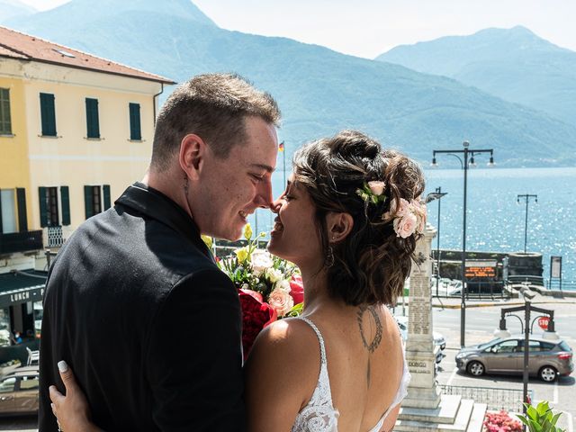 Il matrimonio di Nicola e Elisa a Dongo, Como 47