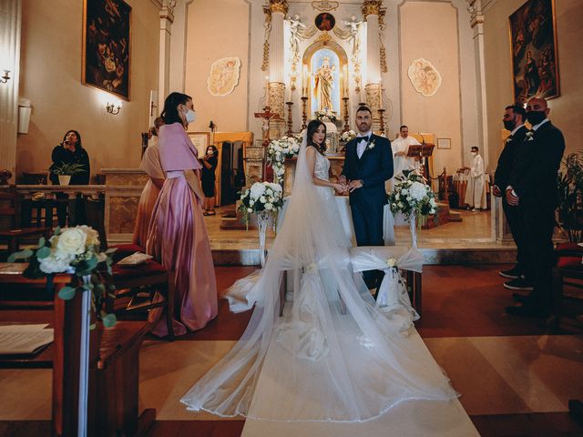 Il matrimonio di Daniele e Arianna a Mosciano Sant&apos;Angelo, Teramo 12