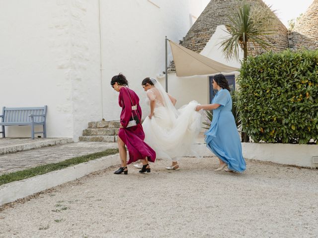 Il matrimonio di Lamine e Daniela a Cisternino, Brindisi 53