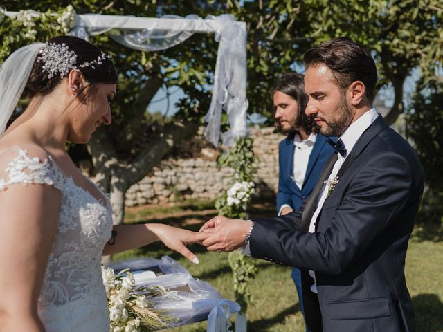 Il matrimonio di Lamine e Daniela a Cisternino, Brindisi 60