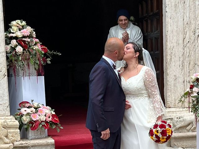 Il matrimonio di Vincenzo  e Elena a Campagna, Salerno 2