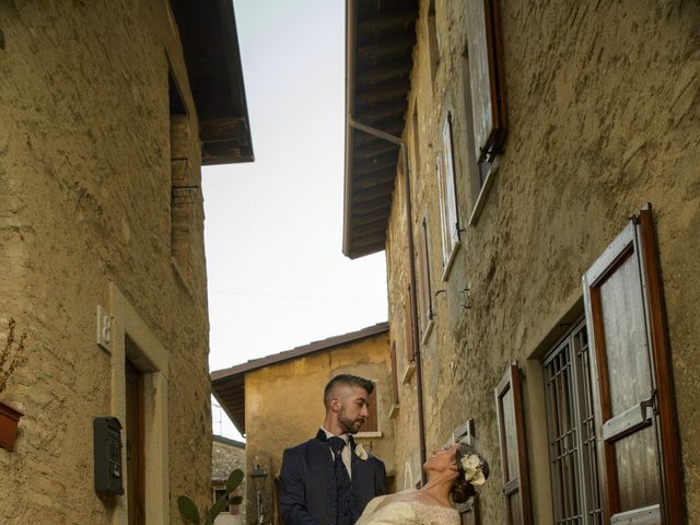 Il matrimonio di Nicola e Paola a Desenzano del Garda, Brescia 33