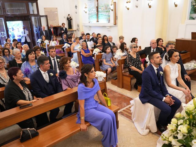 Il matrimonio di Paola e Alberto a Carosino, Taranto 17